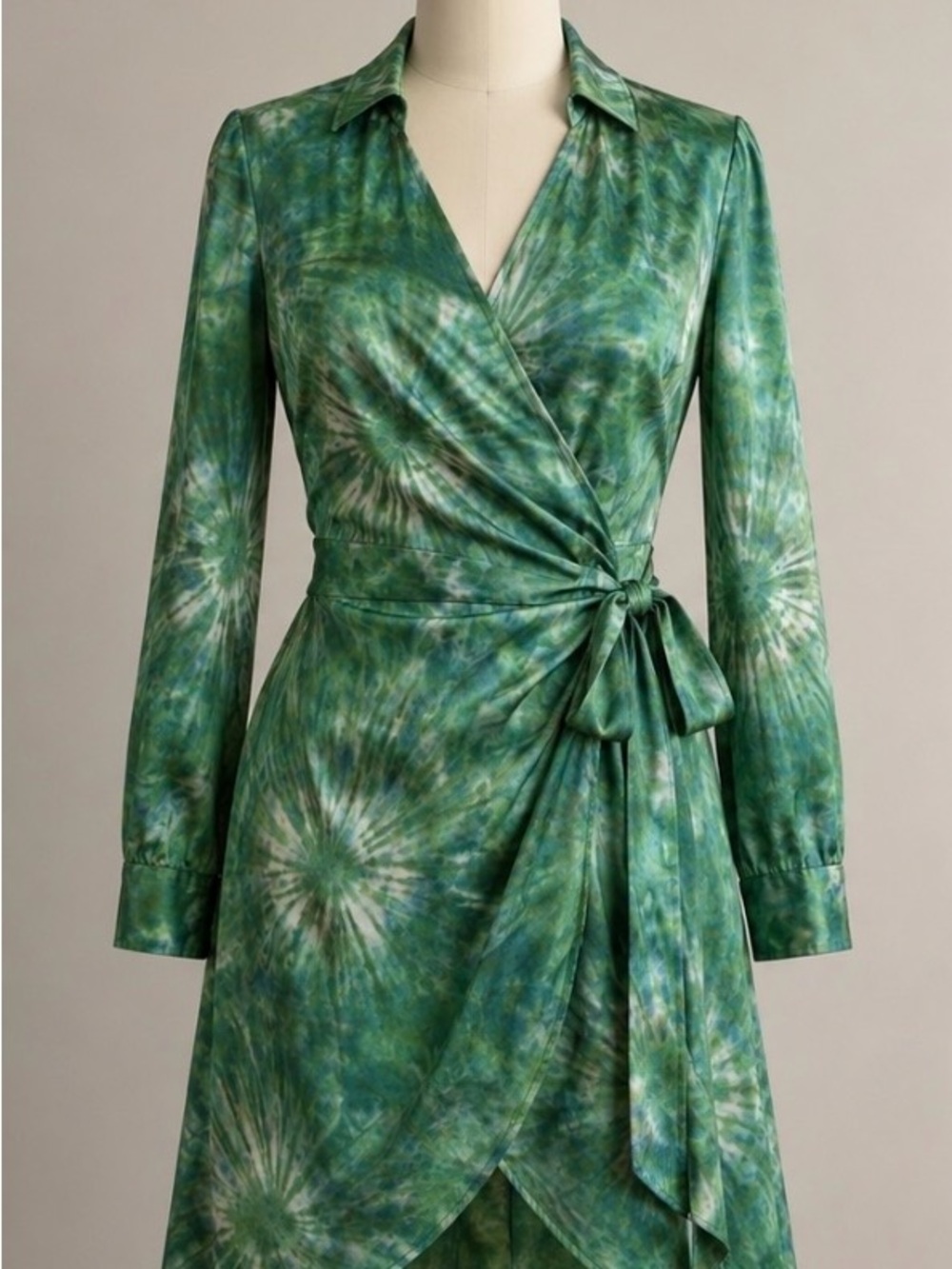 Green Tie-Dye Wrap Dress with Long Sleeves - Picture 2 of 3